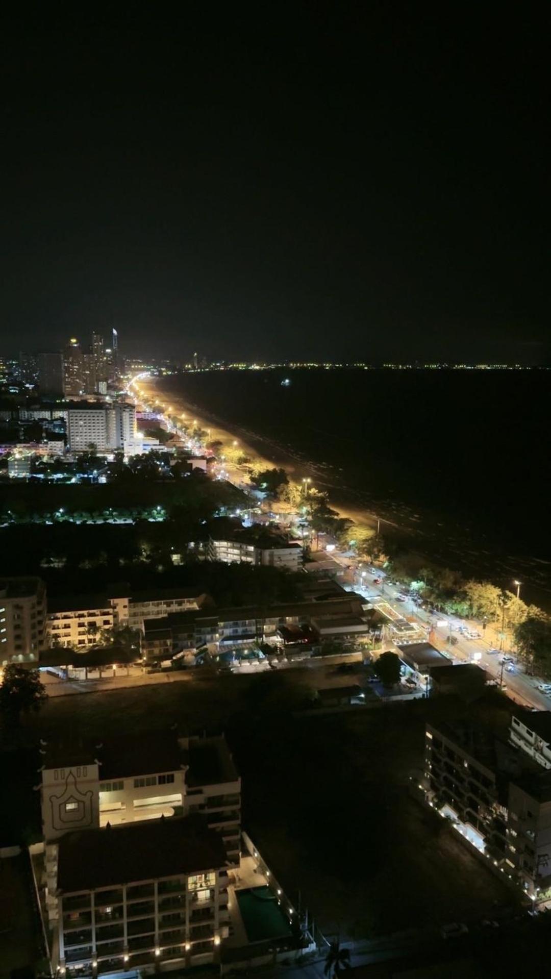 Copacabana Beach Jomtien 科帕卡巴纳海乔木提安海滩毗邻乔木提安夜市 Εξωτερικό φωτογραφία